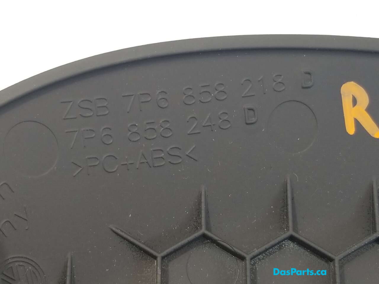 Dash Side Cover R