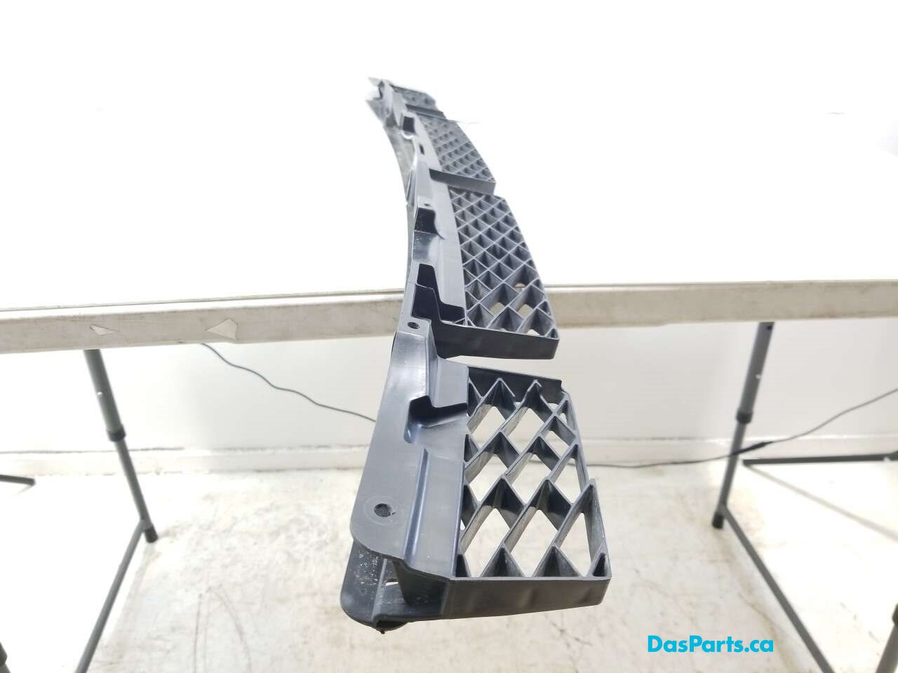 Rear Bumper Support Middle
