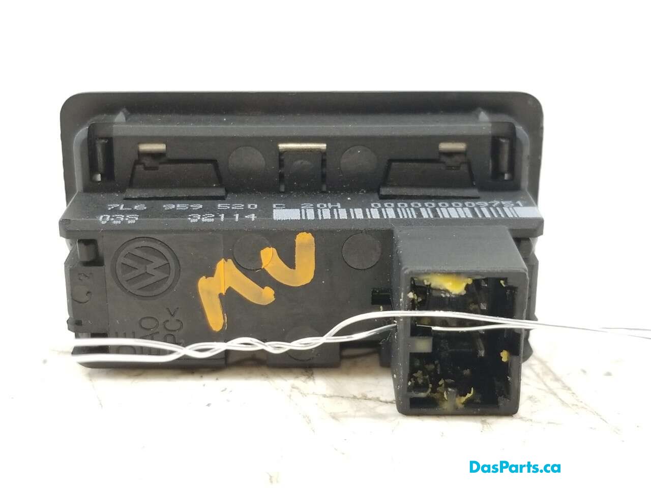 Automatic Hatch Button