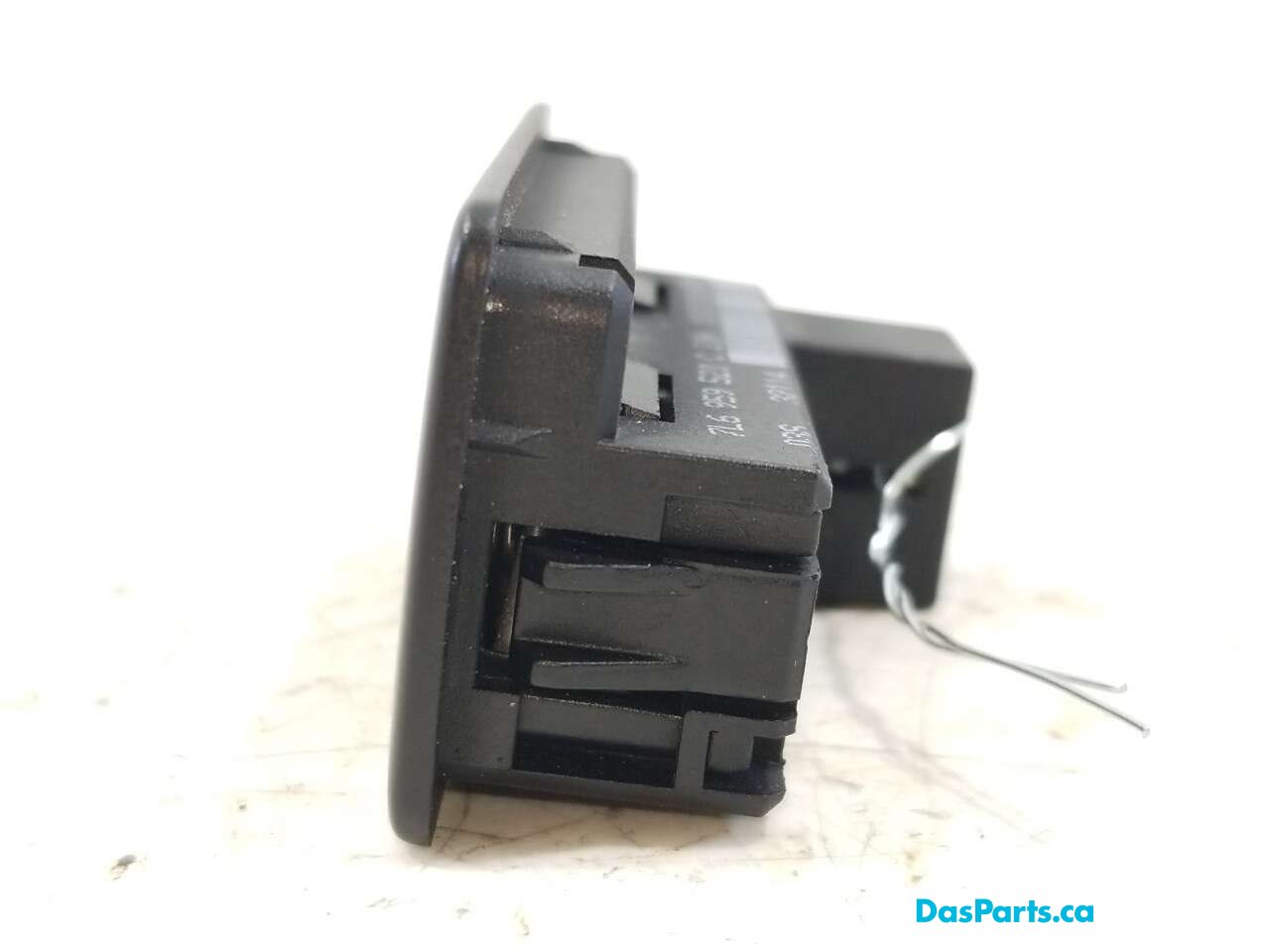 Automatic Hatch Button