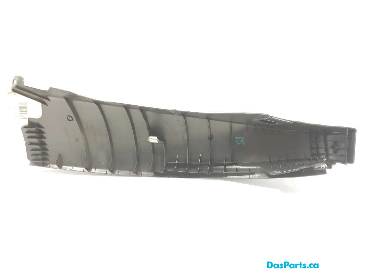 Lower C-Pillar Trim R