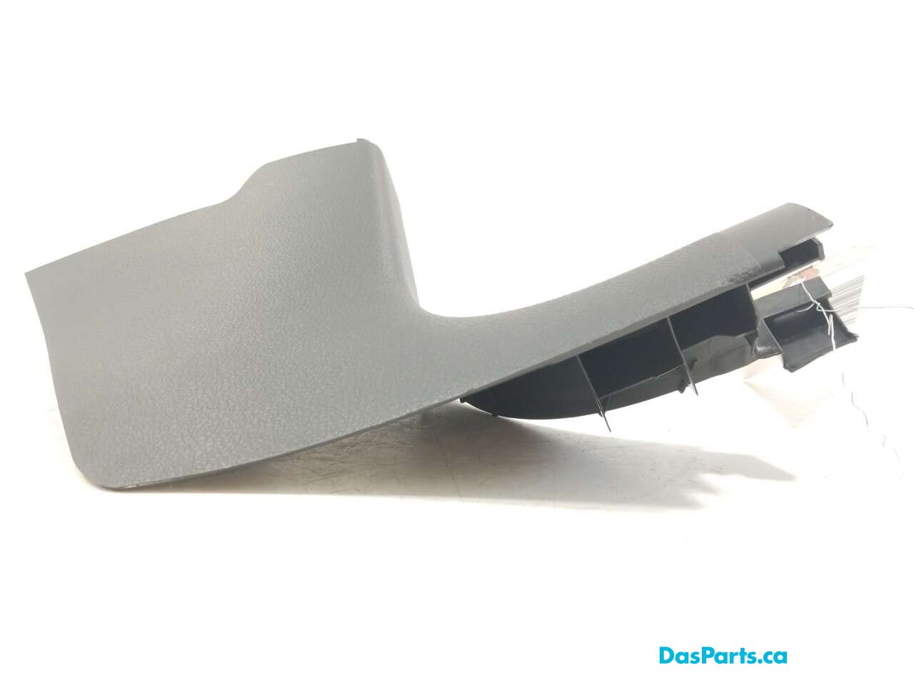 Lower A-Pillar Trim R