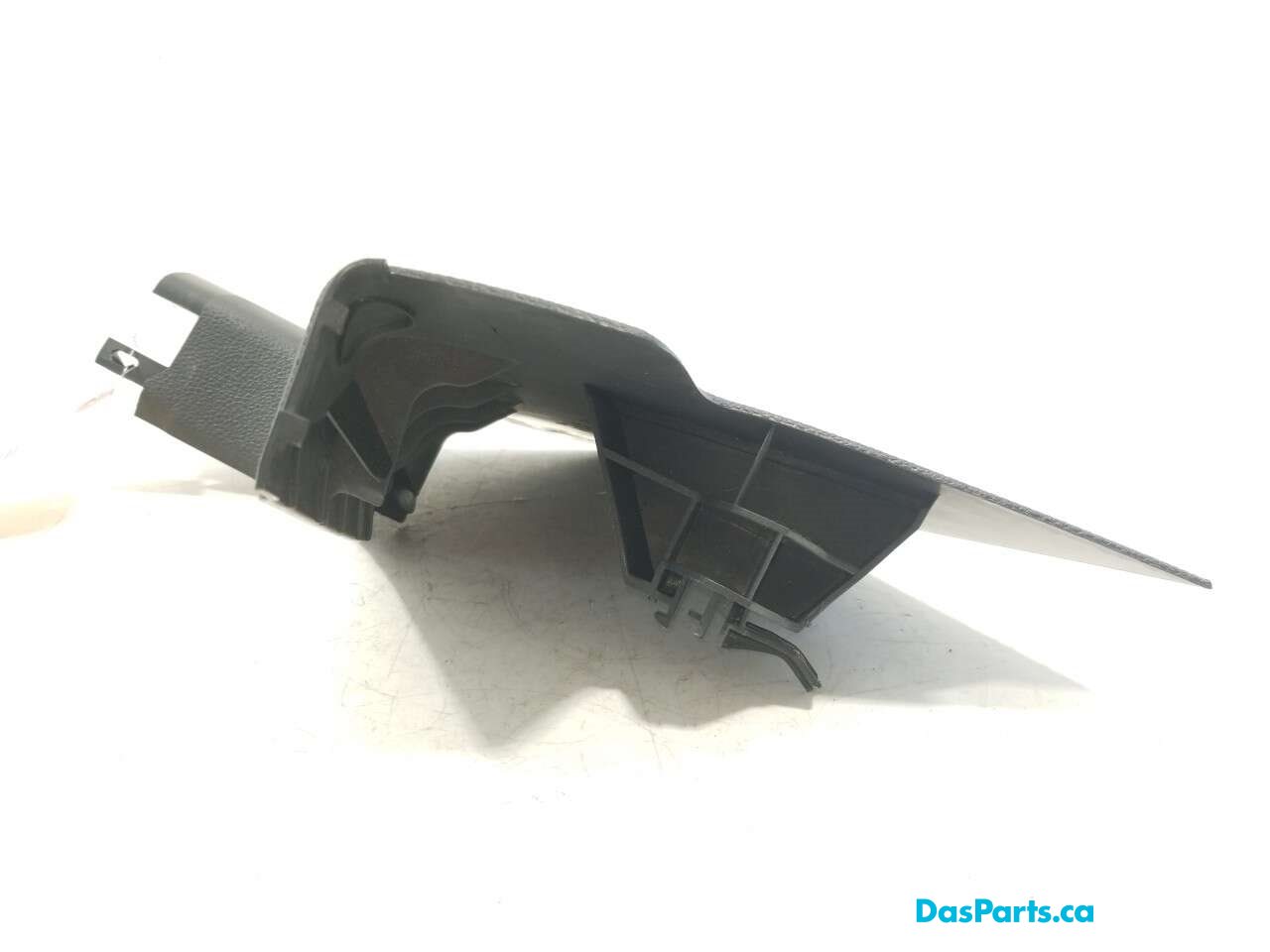 Lower A-Pillar Trim R