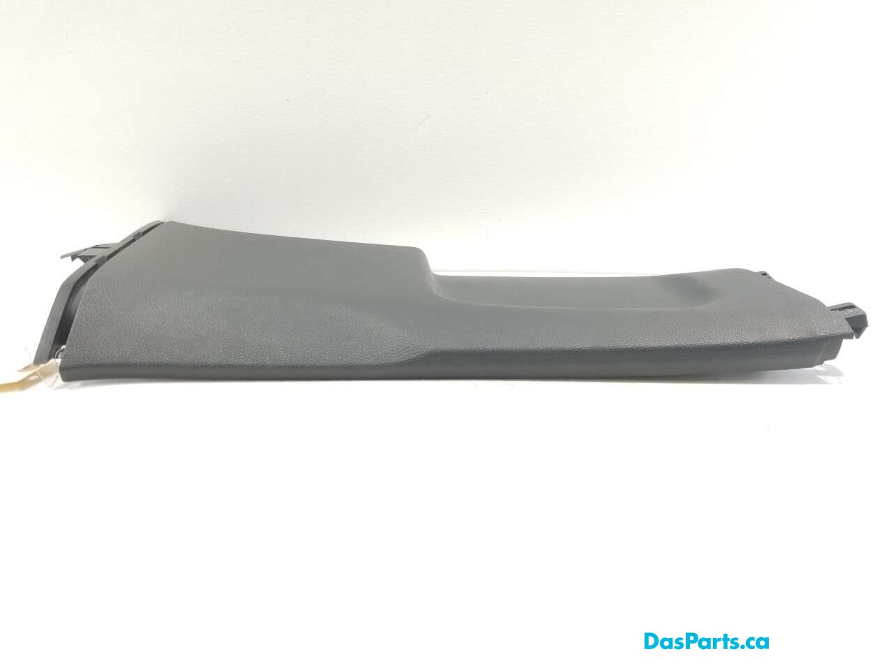 Lower B-Pillar Trim R