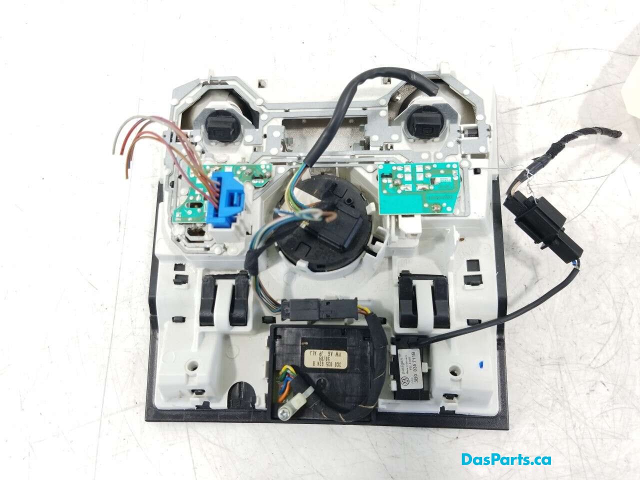 Dome Light Assembly Front