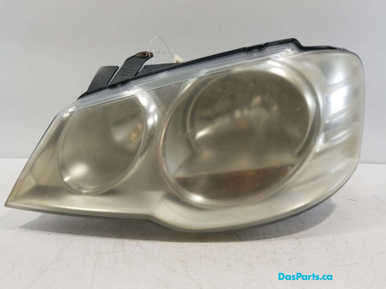 Headlight LF