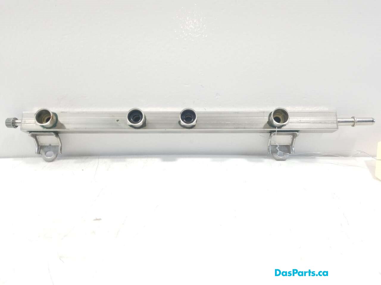 Fuel Rail 1