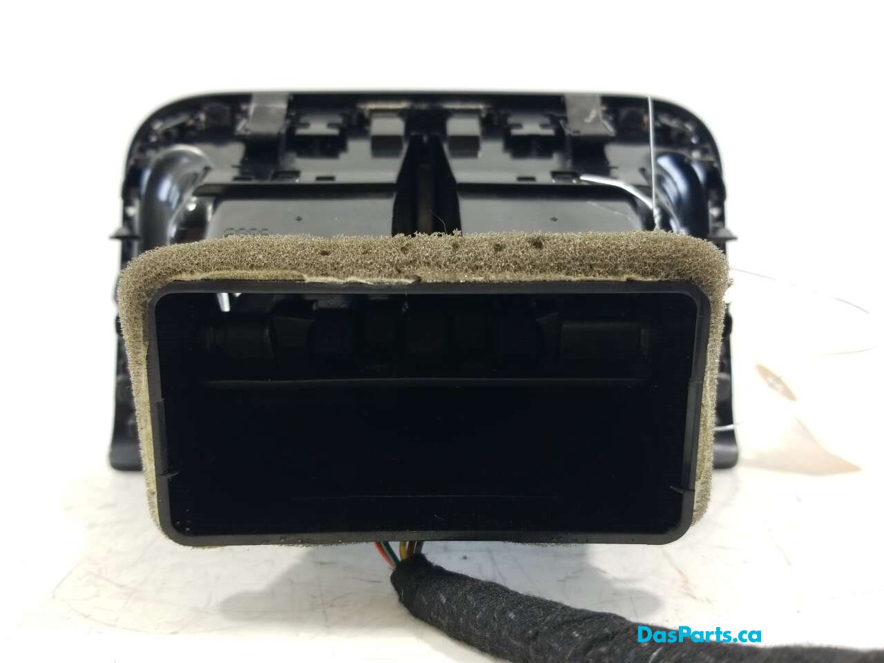 Rear Center Console Vent