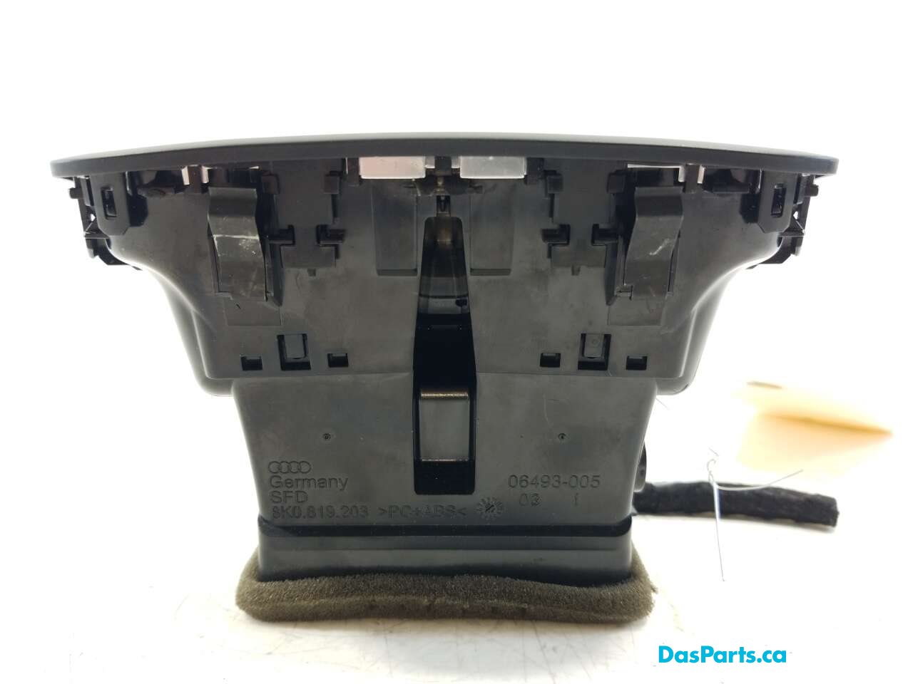 Rear Center Console Vent