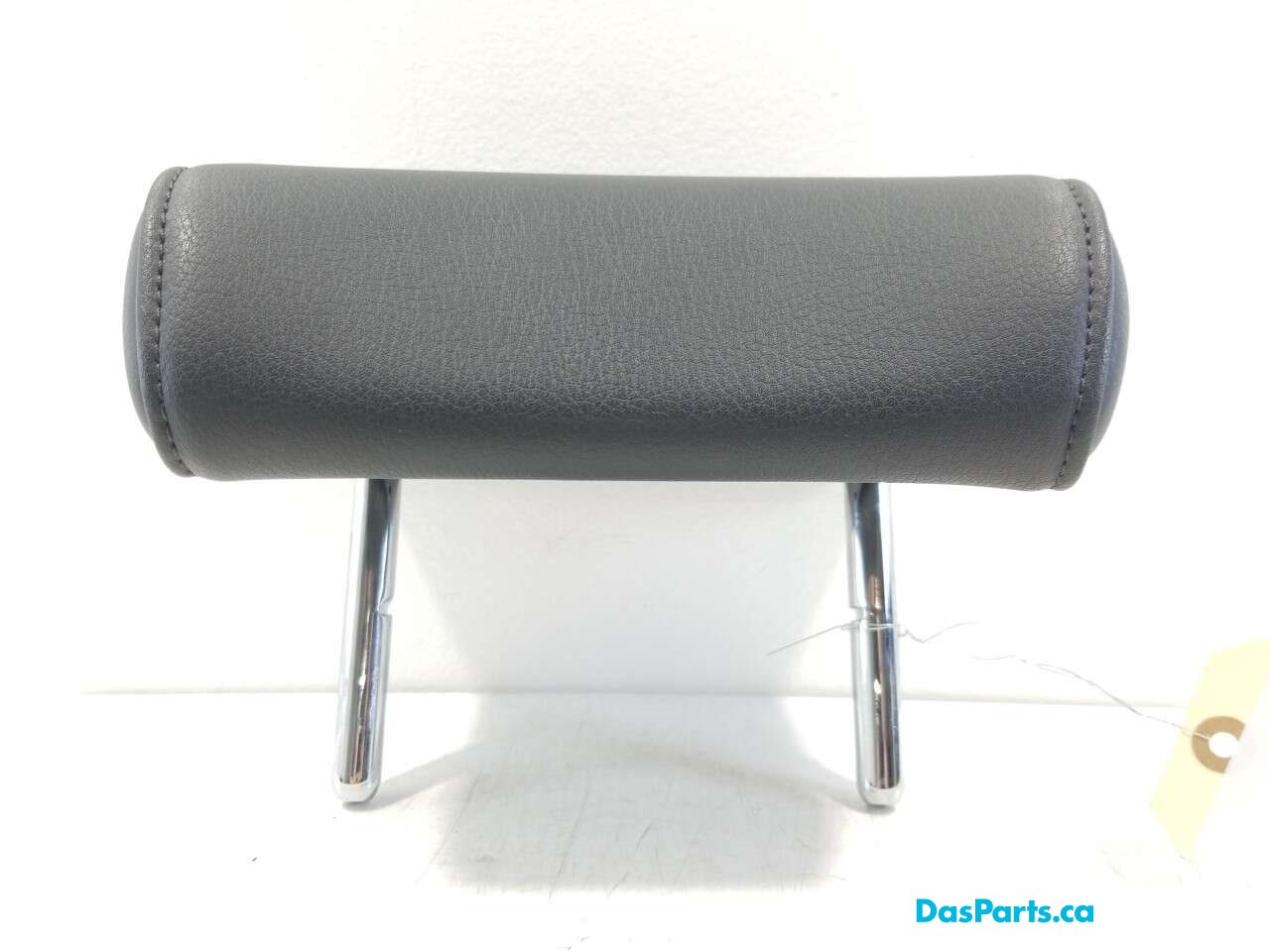 Rear Center Headrest