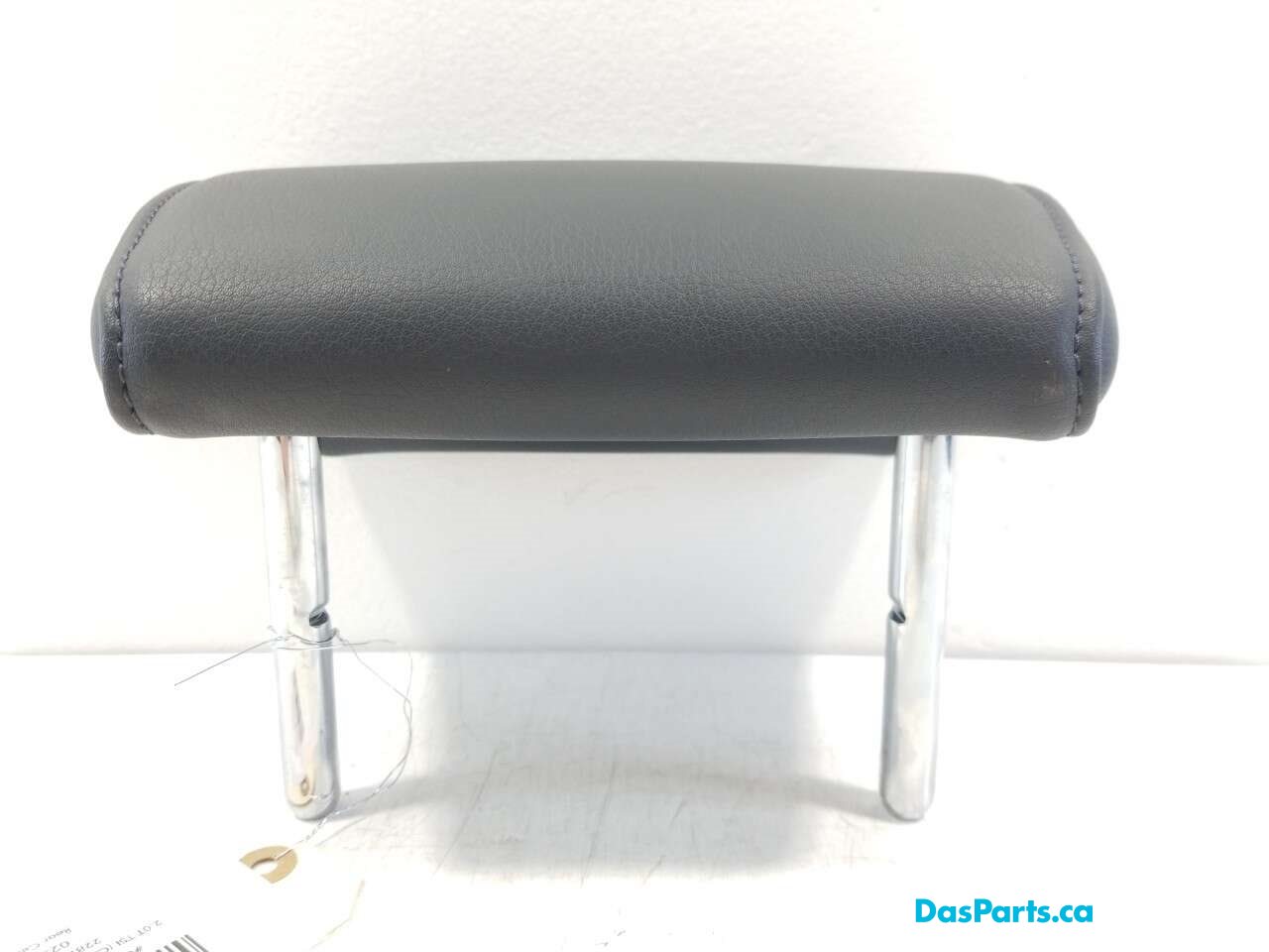 Rear Center Headrest