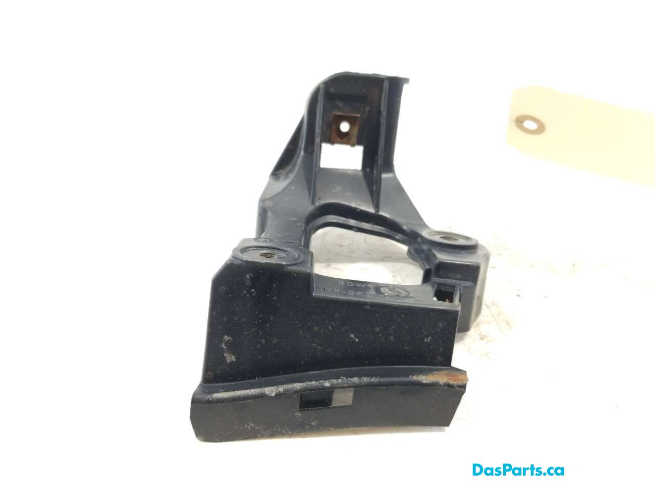 Side Skirt Retaining Bracket Left