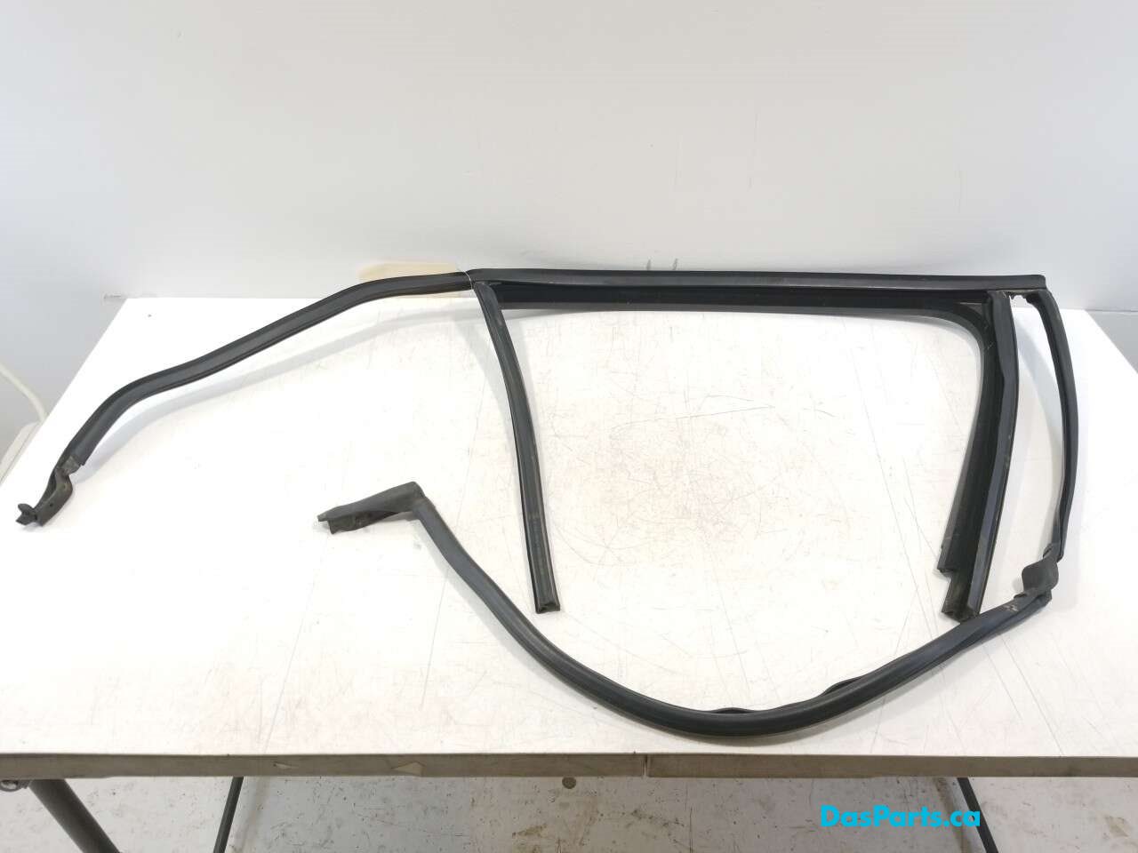 Window Seal RR