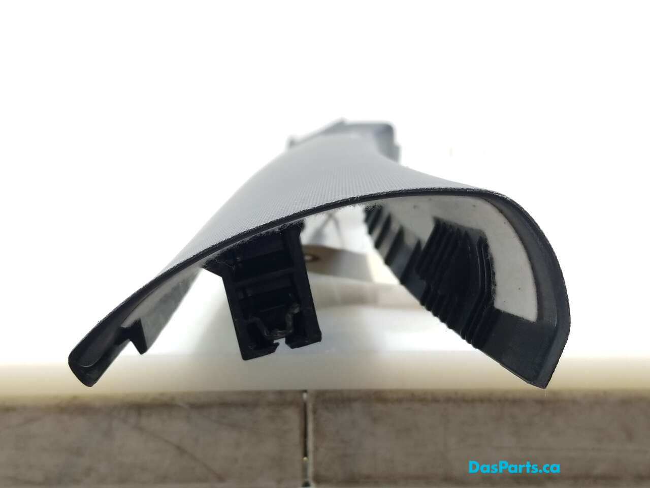 Headliner A-Pillar Trim L