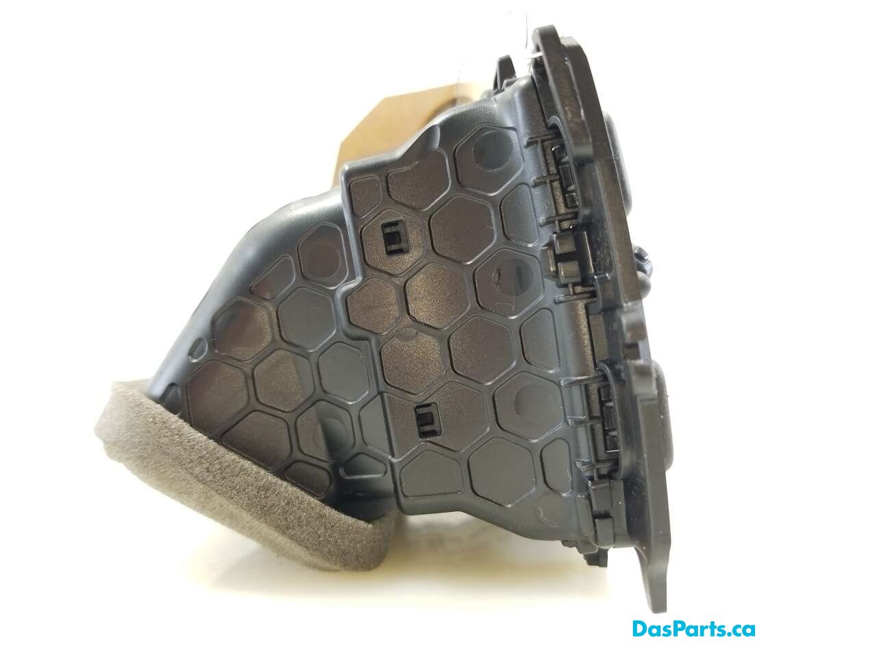 Rear Center Console Vent