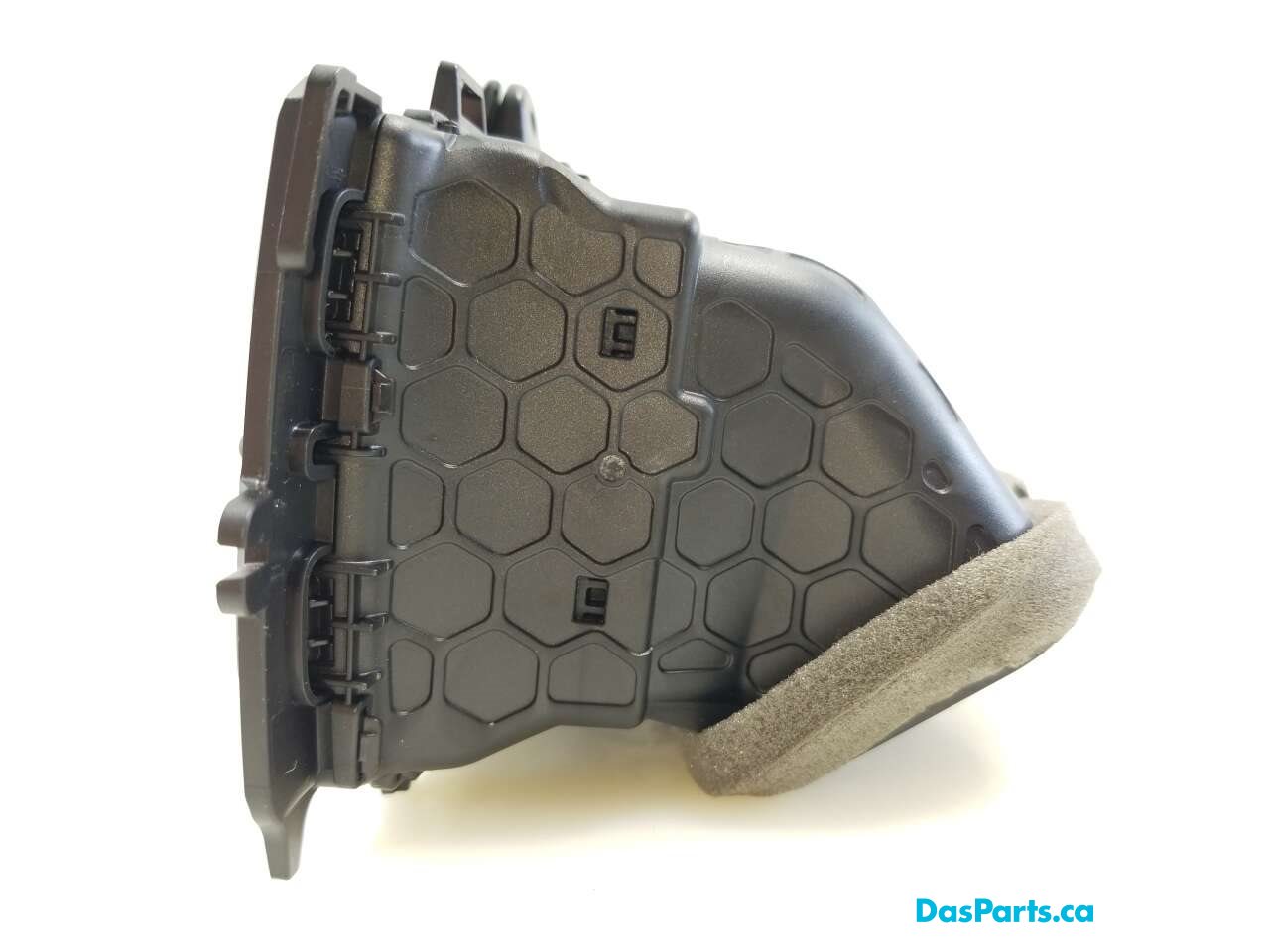 Rear Center Console Vent