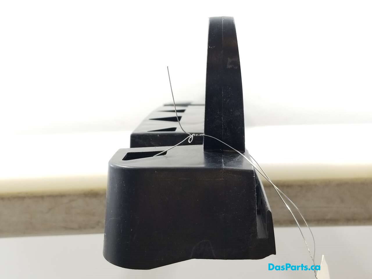 Bumper Guide R Mid 1