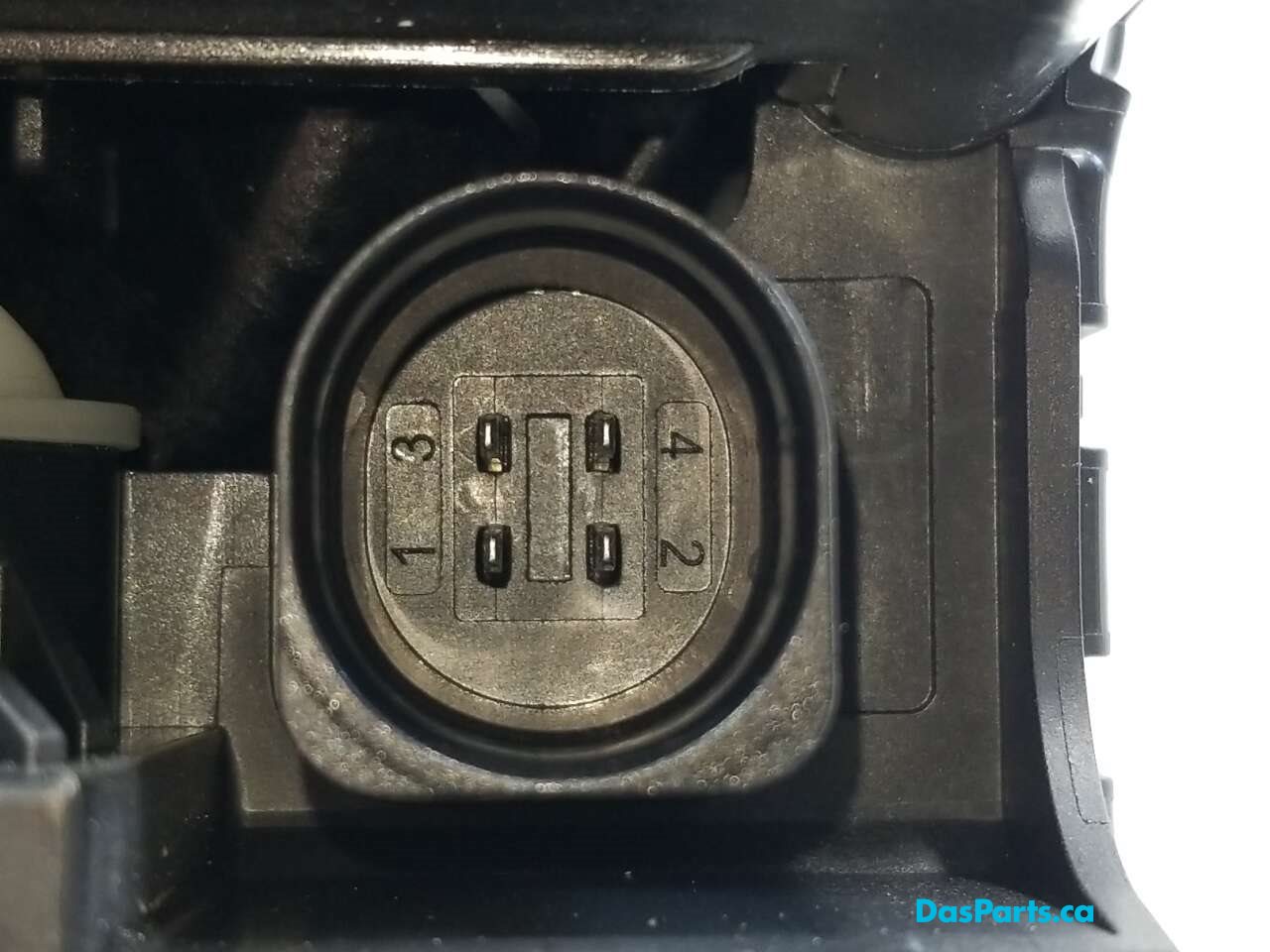 Hatch Handle Assembly