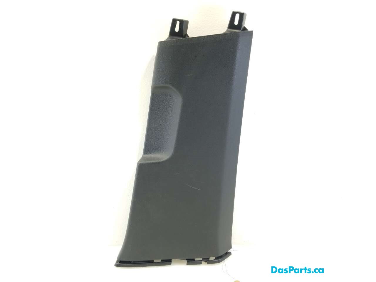 Lower B-Pillar Trim R