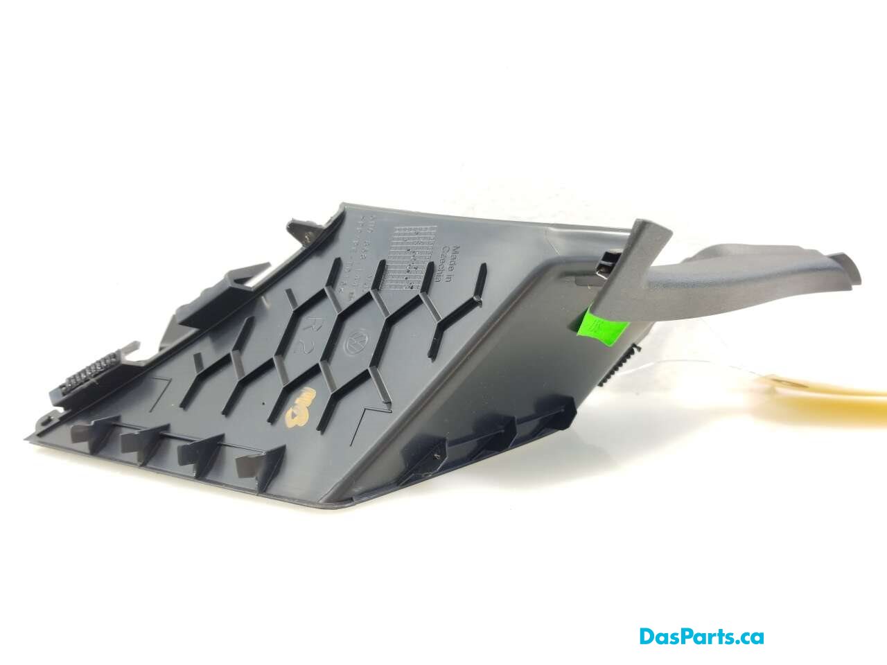 Quarter Glass Trim R