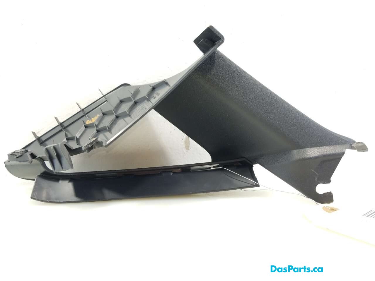 Quarter Glass Trim L