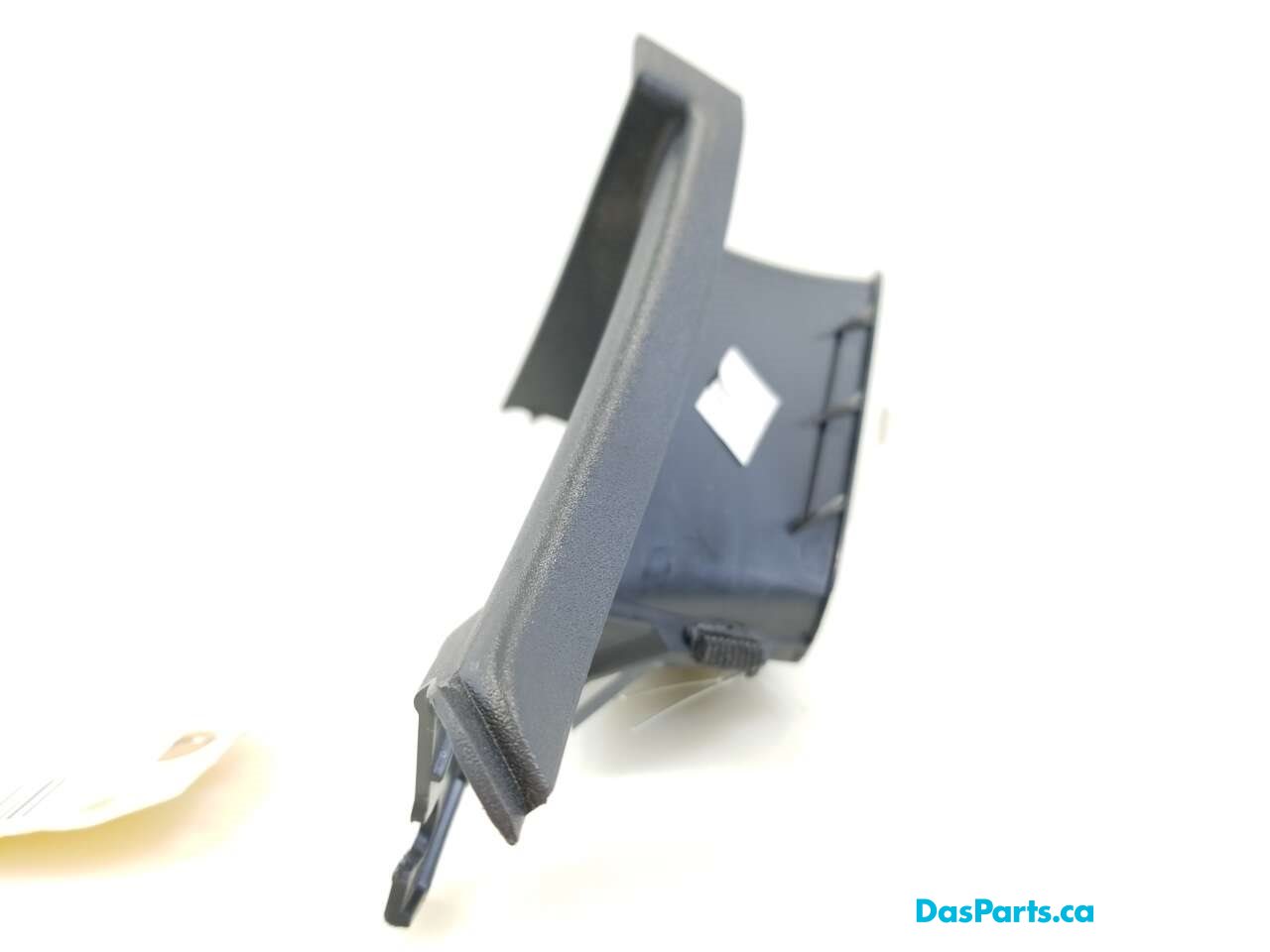 Quarter Glass Trim L