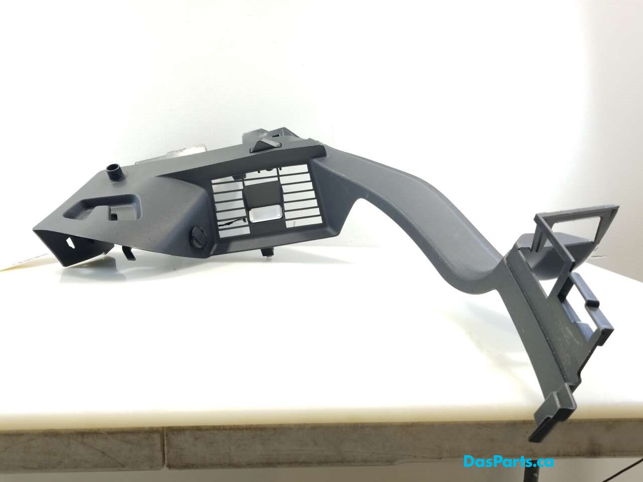 Parcel Tray Trim Right