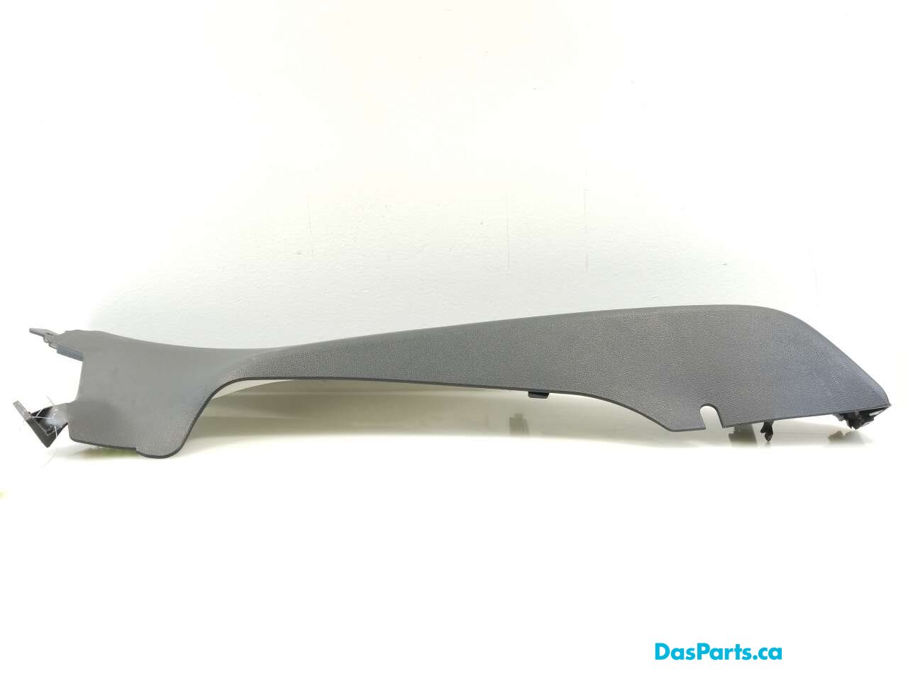 Lower C-Pillar Trim R