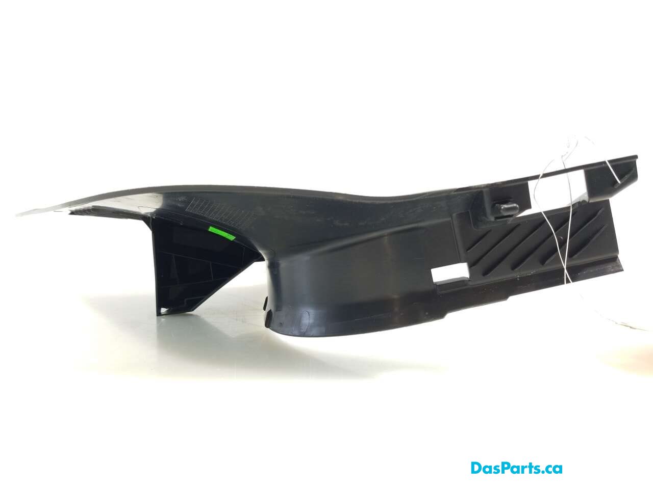 Lower A-Pillar Trim R