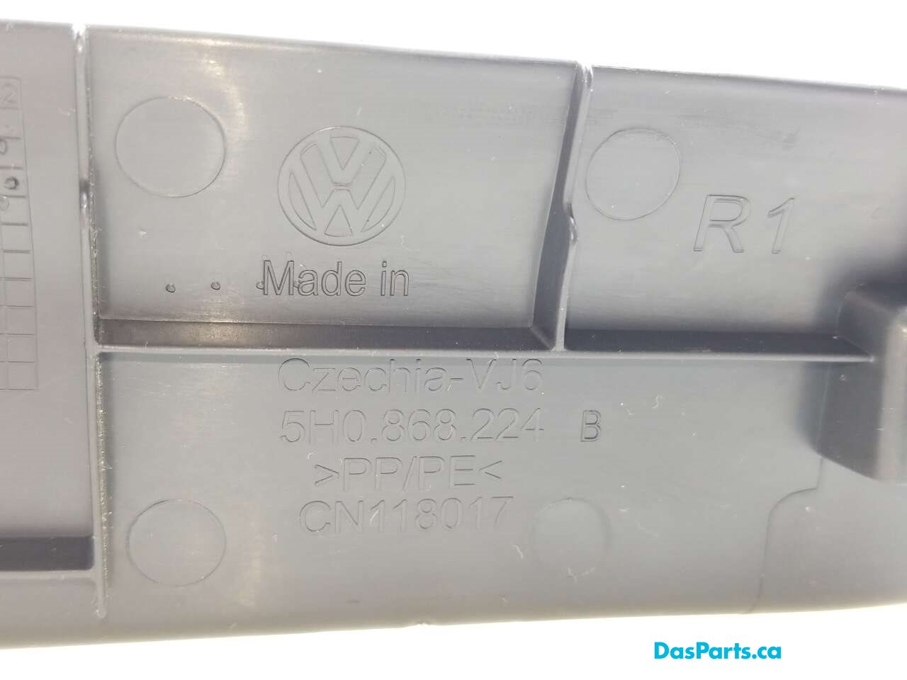 Middle A-Pillar Trim R