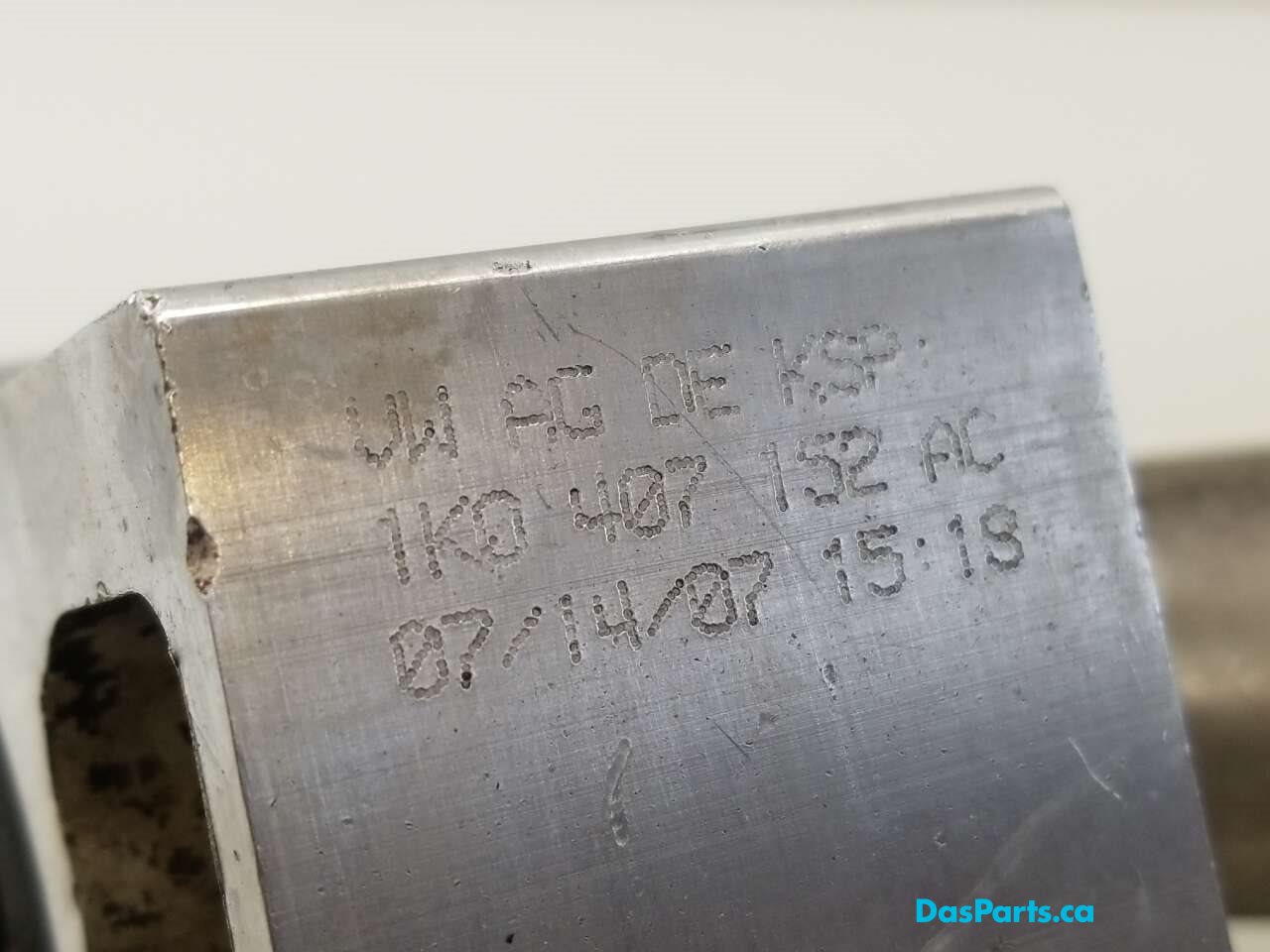 Front Lower Control Arm R