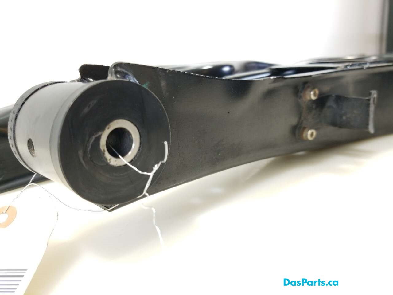 Rear Lower Control Arm Set