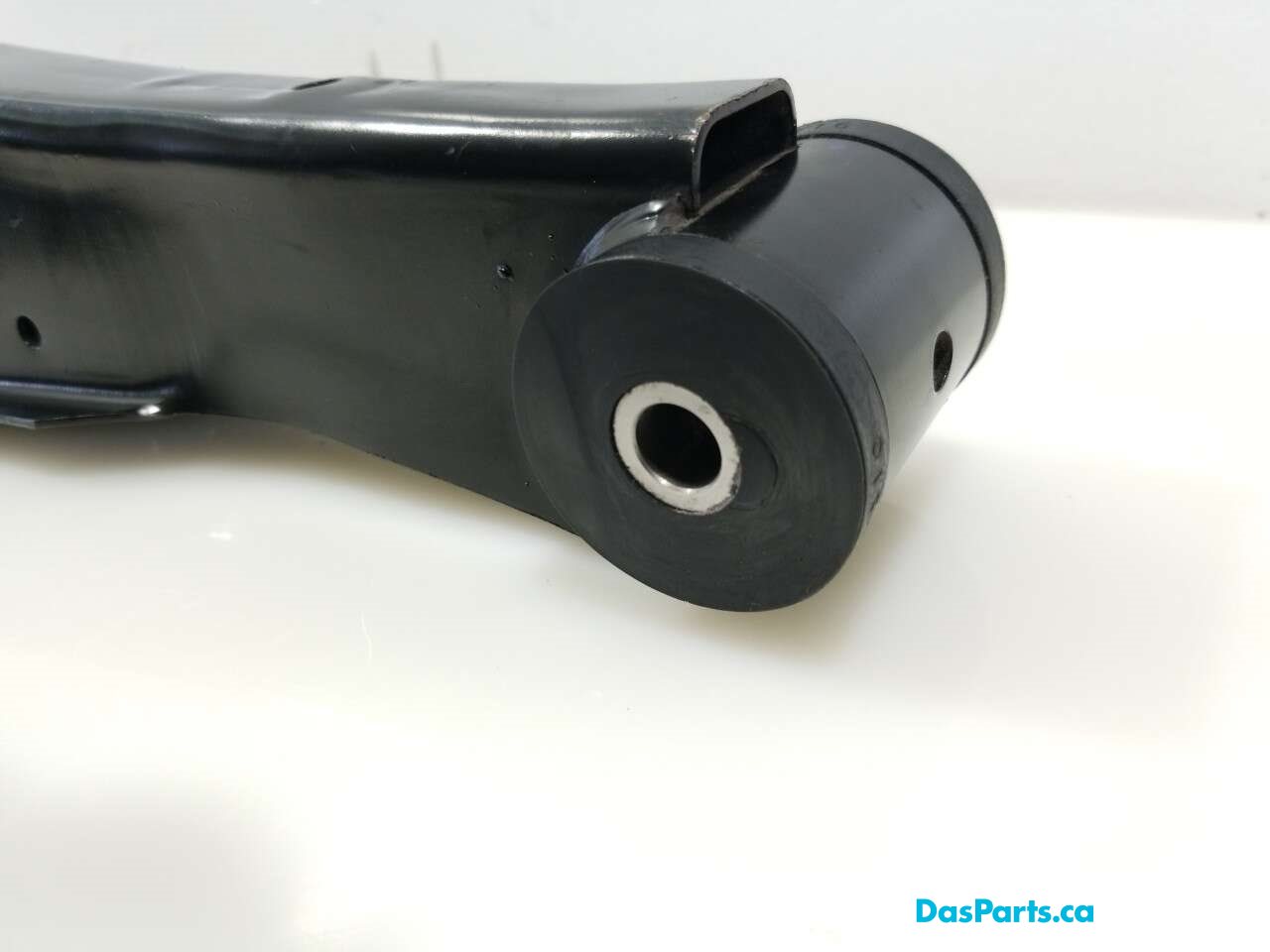 Rear Lower Control Arm Set