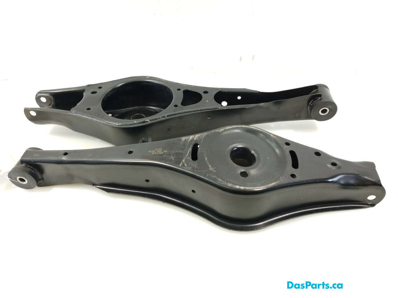 Rear Lower Control Arm Set