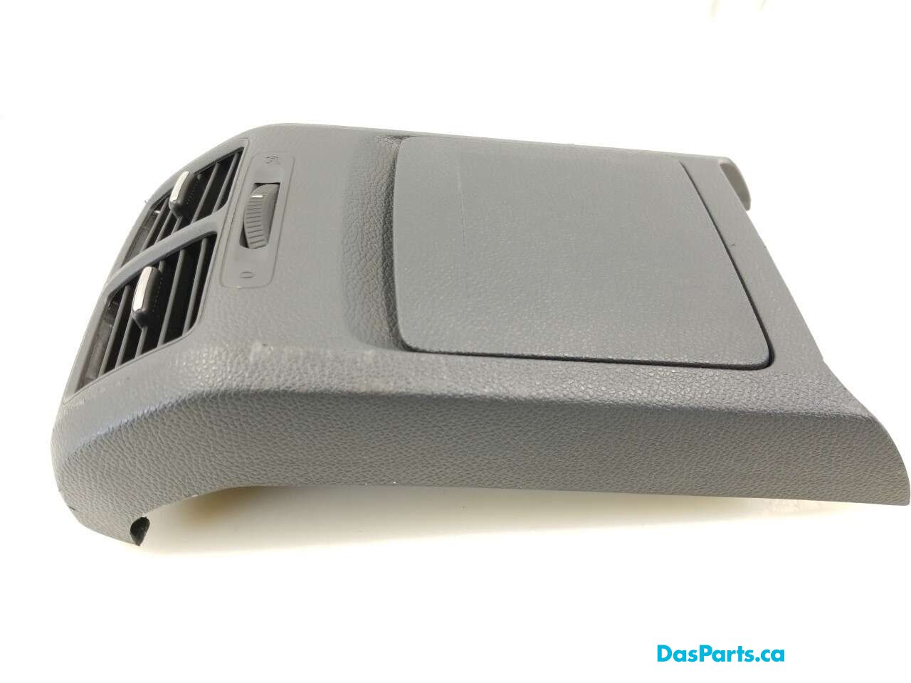 Rear Center Console Vent