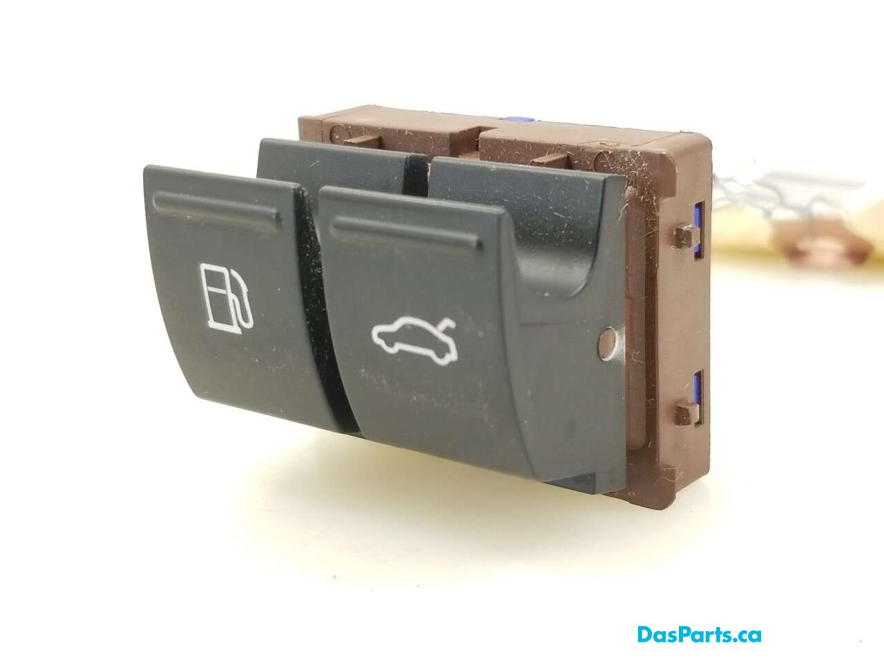 Trunk/Fuel Switch Combo