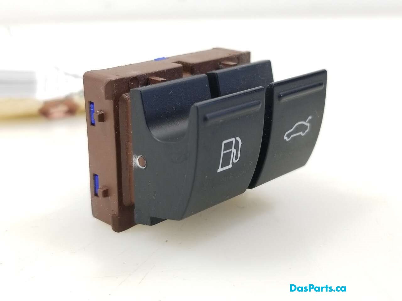 Trunk/Fuel Switch Combo