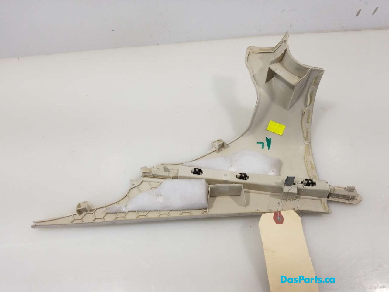 Headliner C-Pillar Trim L