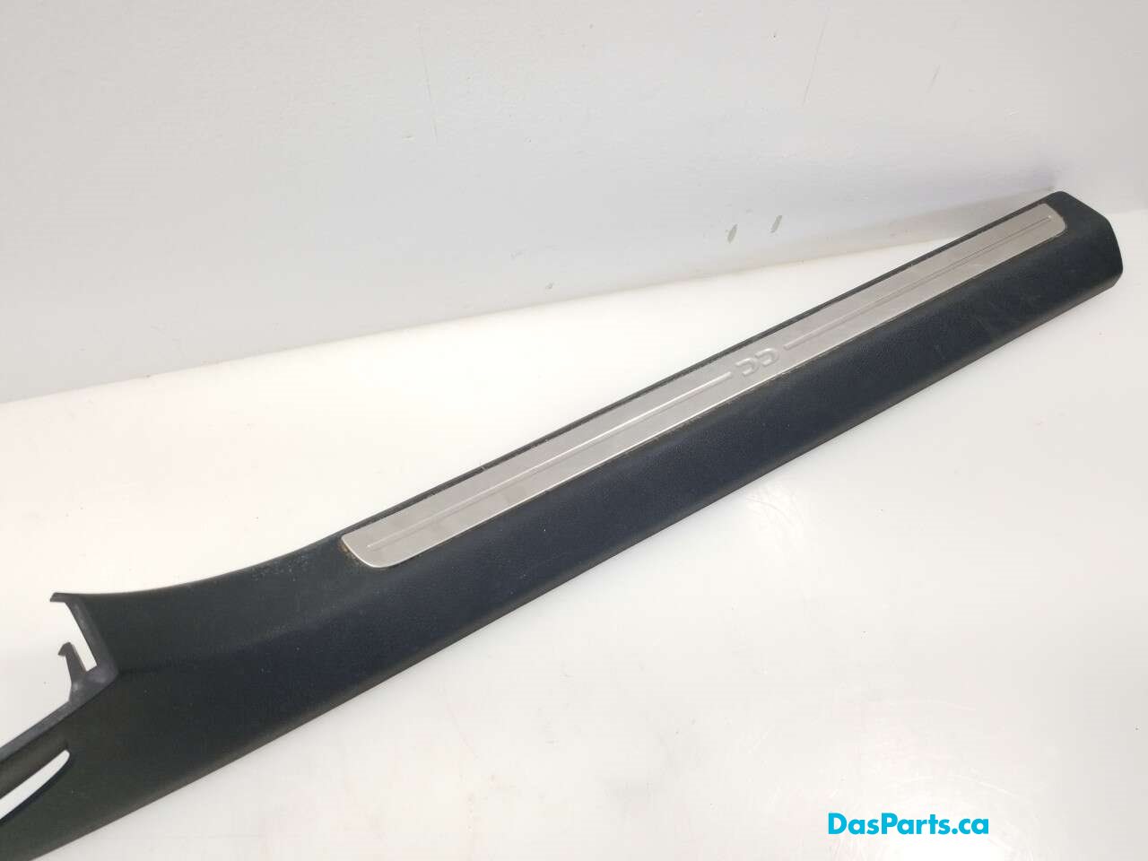 Lower Door Sill Trim L