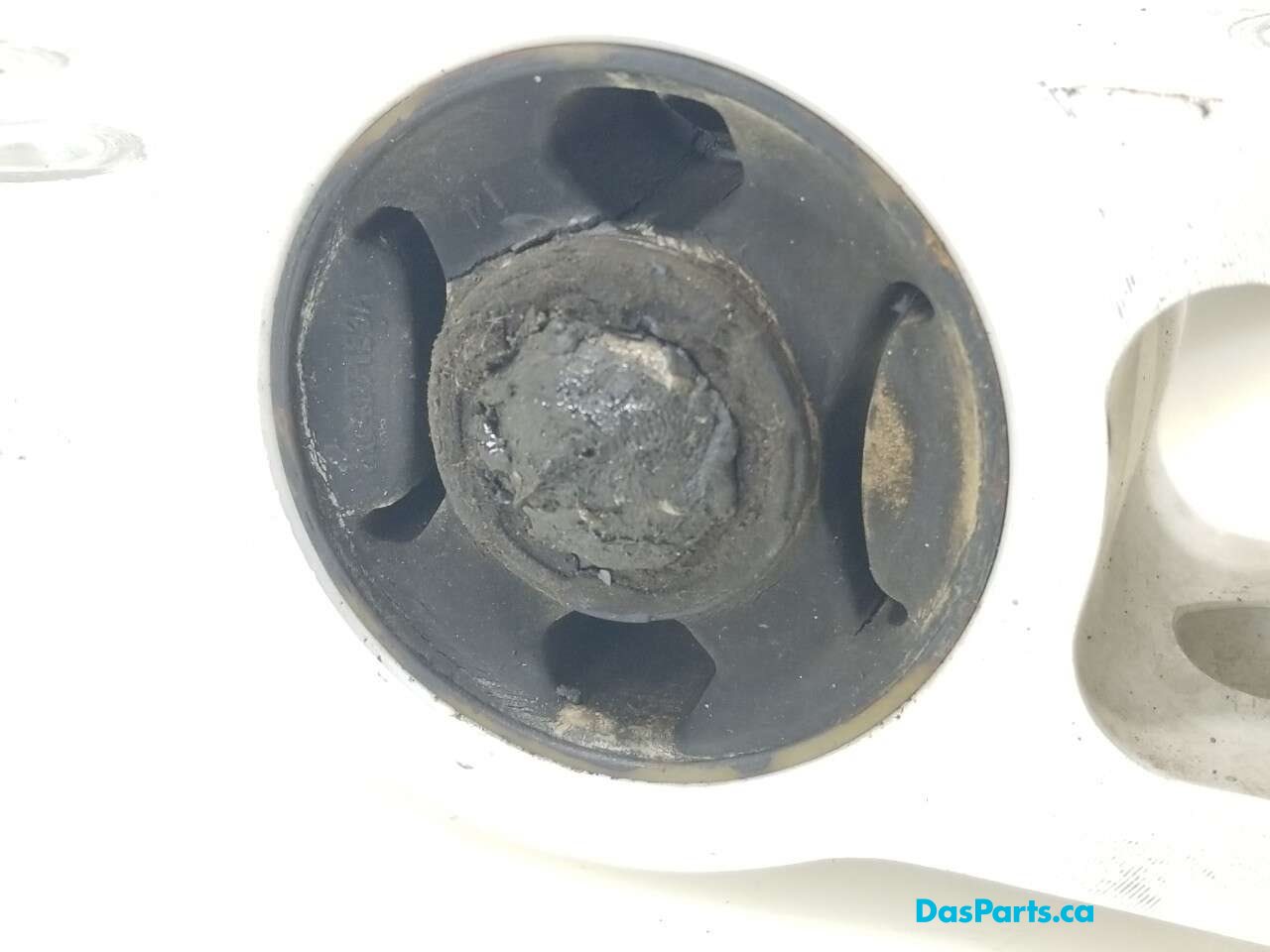 Front Lower Control Arm R