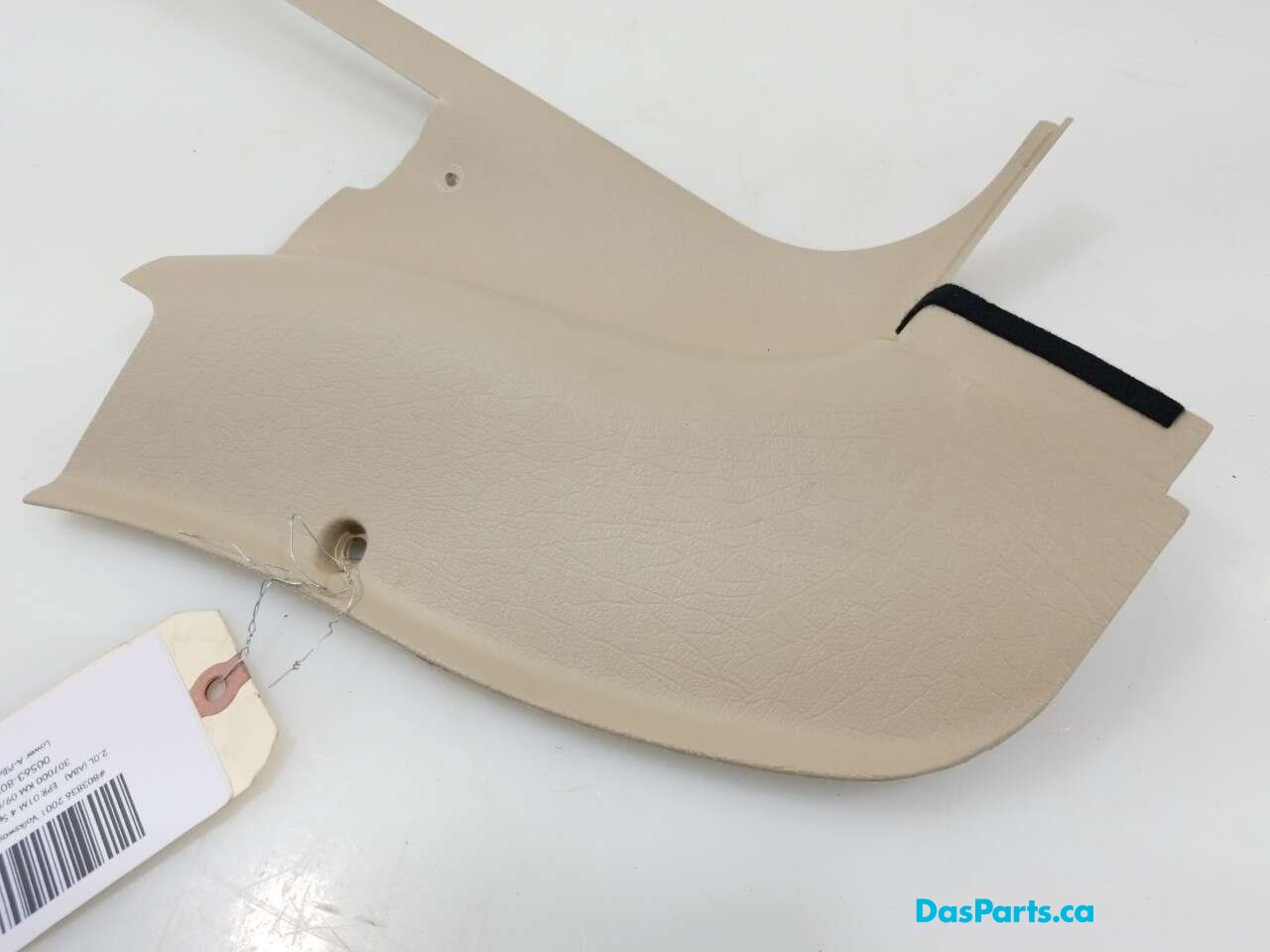 Lower A-Pillar Trim R