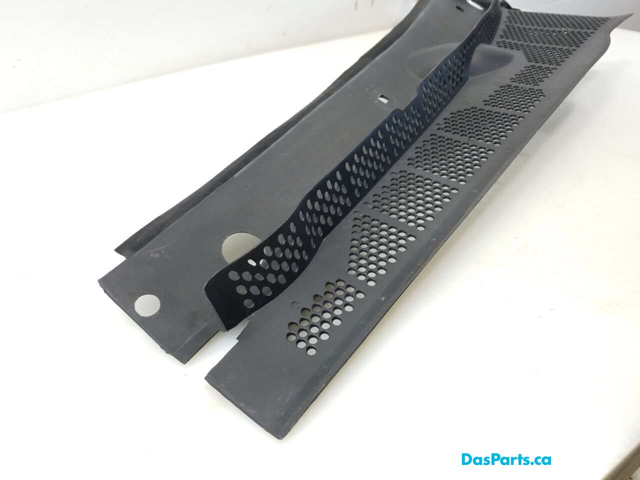 Wiper Cowl Partial 1