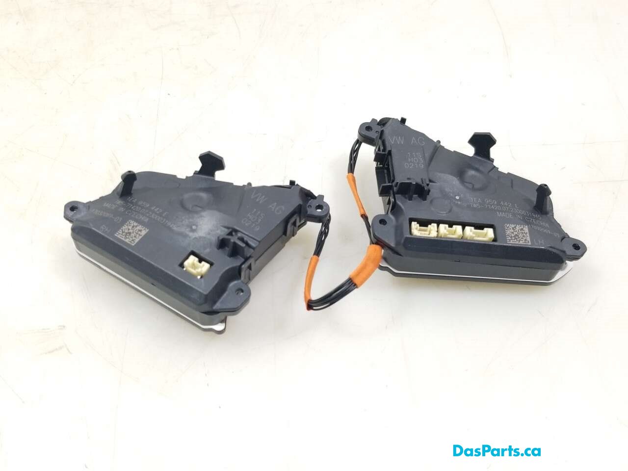 Steering Wheel Buttons