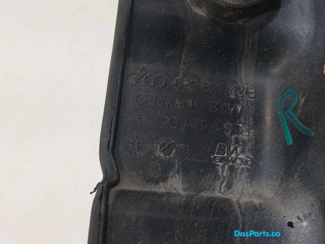 Lower Fender Molding RF