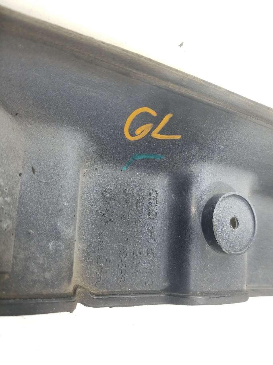 Lower Fender Molding LF