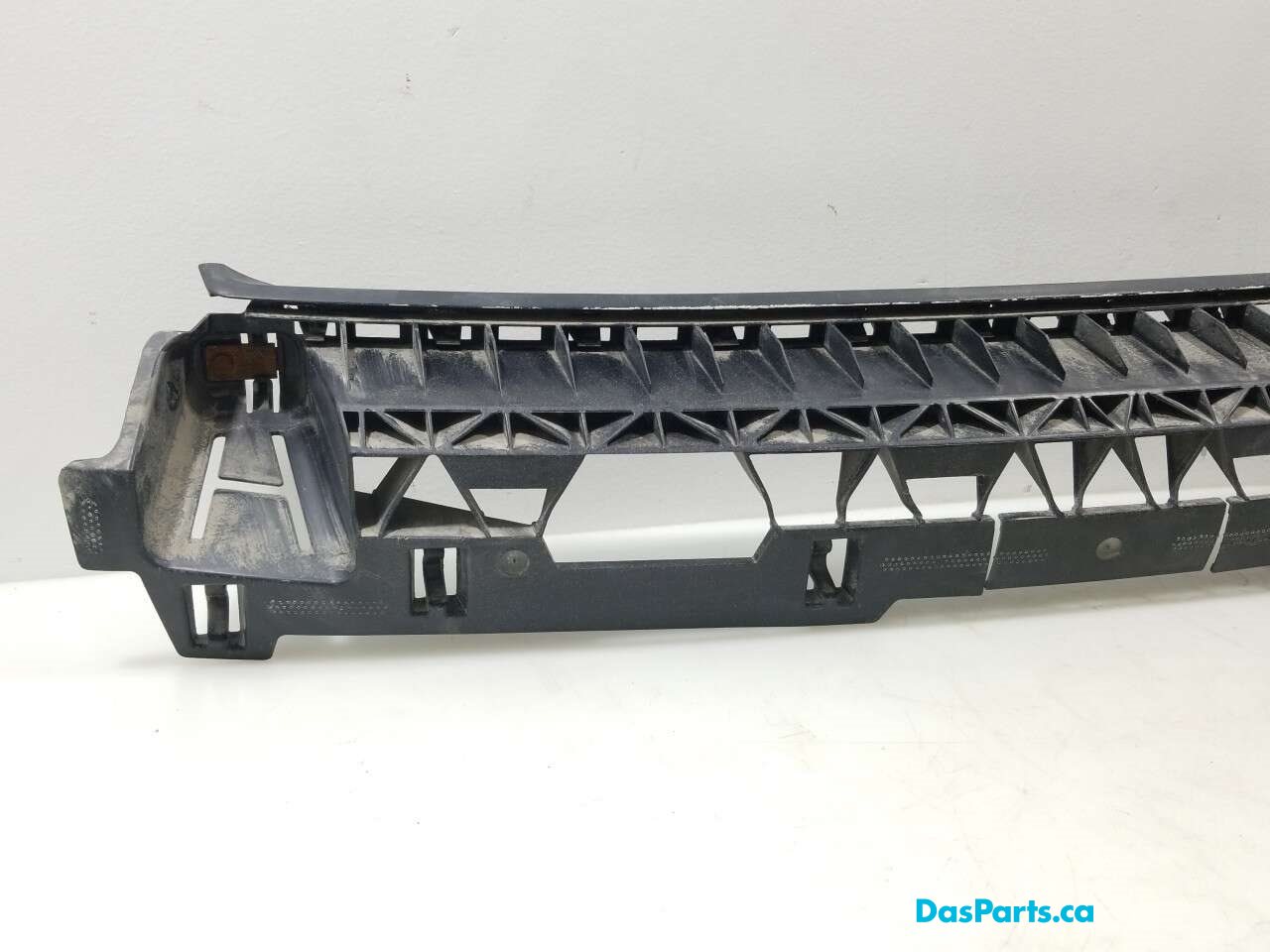 Rear Bumper Support Middle