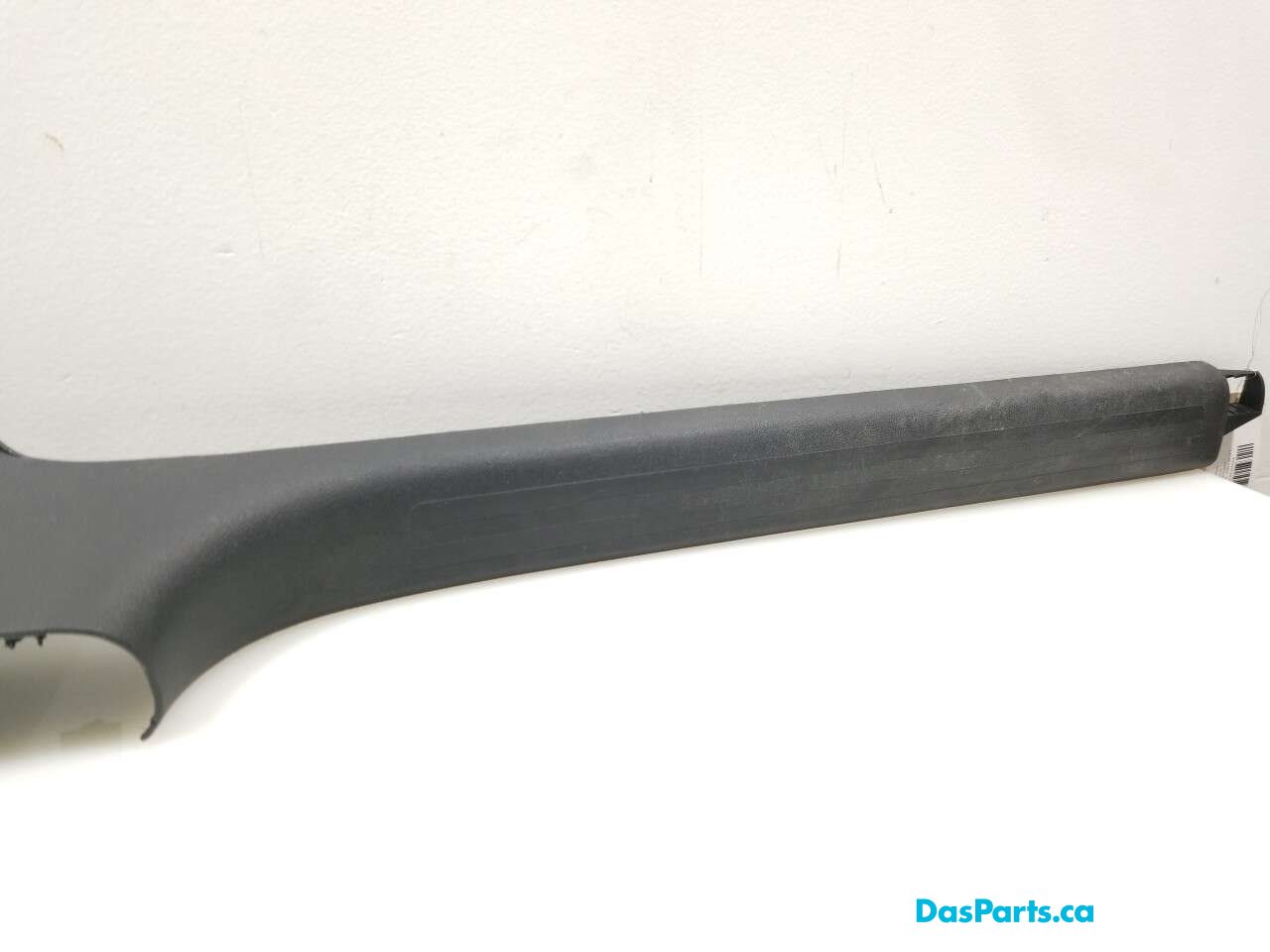 Lower Door Sill Trim R