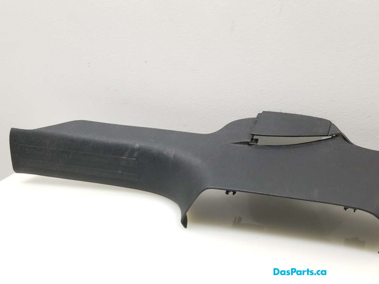 Lower Door Sill Trim R