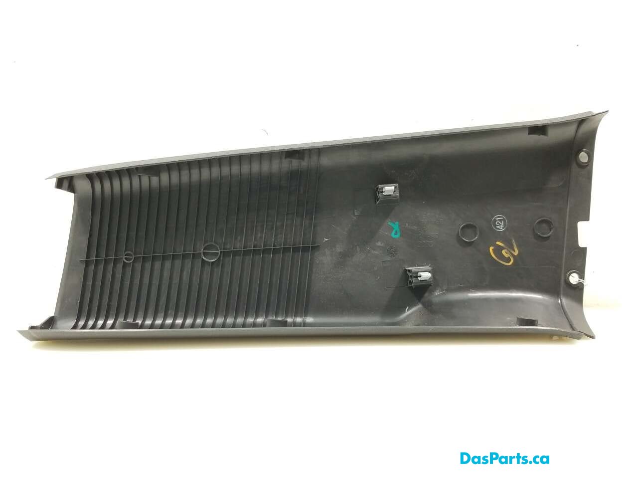 Lower B-Pillar Trim R