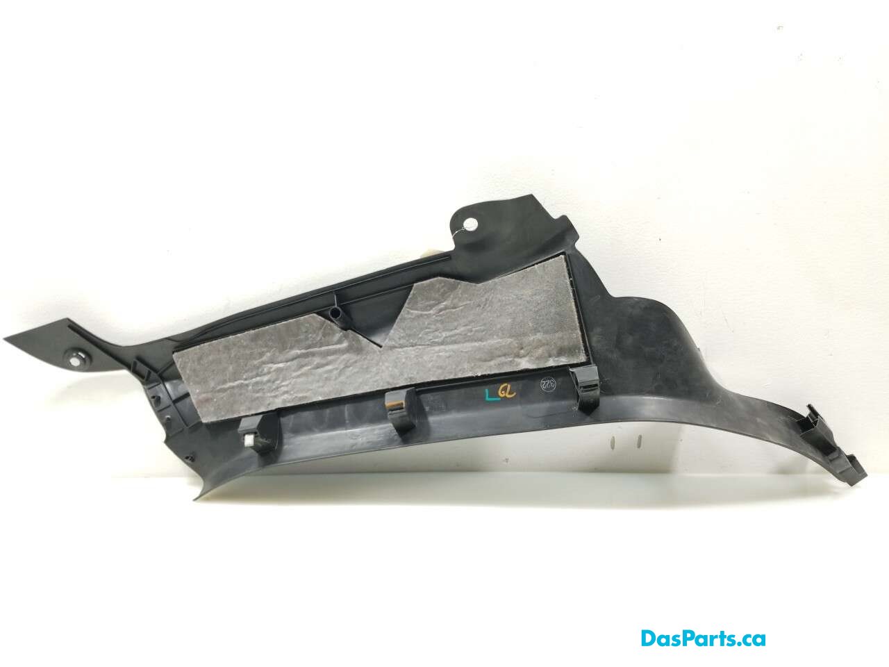 Lower C-Pillar Trim L